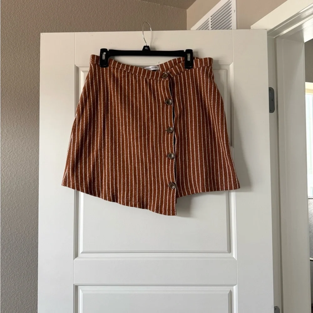 Urban Outfitters Women’s Ellie Rust Striped Button Front Asymmetrical Mini Skirt - Picture 4 of 10